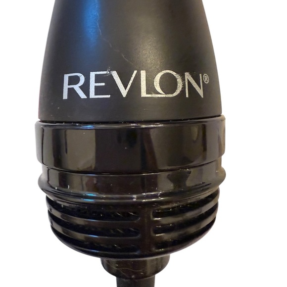 Revlon One-Step Volumizer Original 1.0 Hair Dryer and Hot Air Brush - Picture 3 of 11